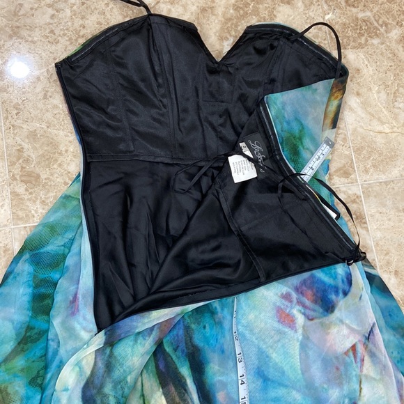 🛍️La Femme Multi Color High Low Chiffon Dress. Size 2. NWT - Picture 7 of 10